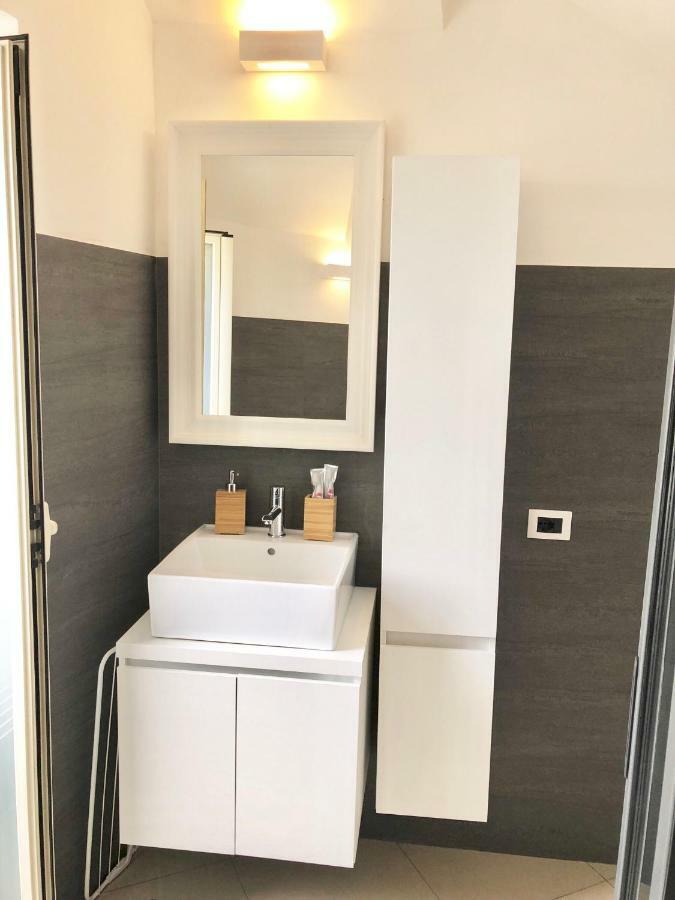 Апартаменти Giader'S House - Free Parking Катанія Екстер'єр фото